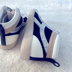 Gianni Bini Glitter High Top Sneakers Silver Pink White Black | Size 11